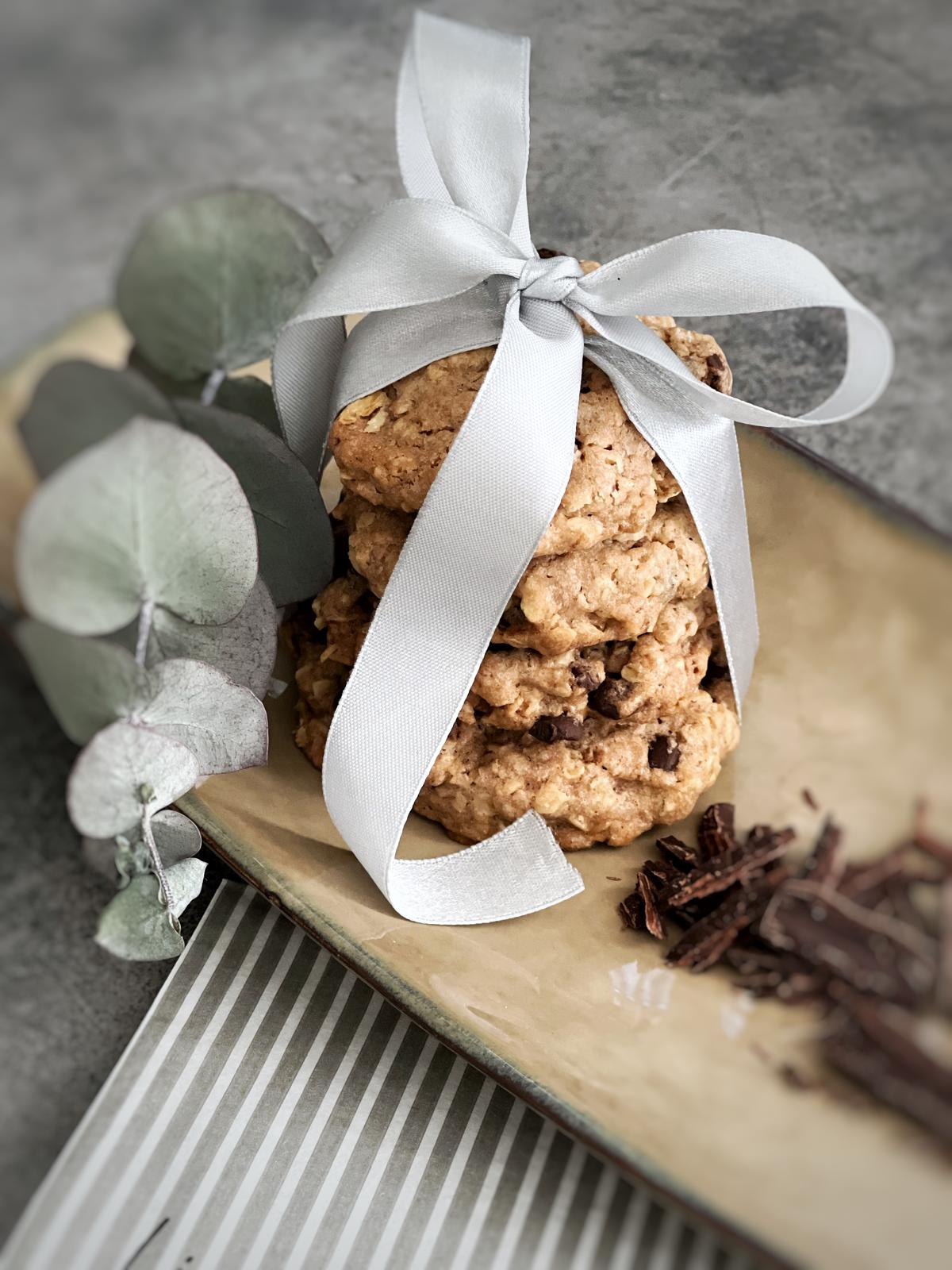 HAFERCOOKIES MIT SCHOKI BIO l VEGAN l LAKTOSEFREI